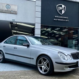 Mercedes Benz E500